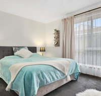 Josie Villa - Beautiful West Burnie Long or short term - Food Delivery Shop