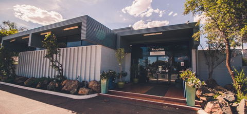 Kalgoorlie Overland Motel - Food Delivery Shop 0