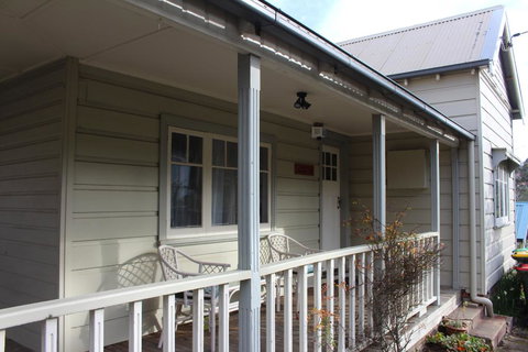 Keira Cottage - Food Delivery Shop 0