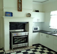 King Cottage - Food Delivery Shop