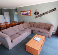 Kirwan Apartment 18 - Large Jindabyne Apartment - Food Delivery Shop