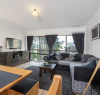 Kirwan Apartment 21 - Food Delivery Shop