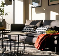 KOZYGURU BRISBANE CBD 1 BED APT AMAZING VIEW QBN550-1601 - Food Delivery Shop
