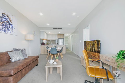 KOZYGURU PARRAMATTA CBD LUXURY 2 BED APT + FREE PARKING NPA011 - Food Delivery Shop 0