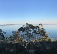 Lakescapes Cottage - 180 Degree Panoramic Views - Food Delivery Shop