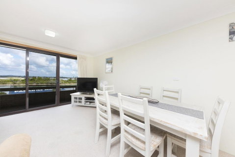 Lakeshore Lodge Unit 11 - Food Delivery Shop 3