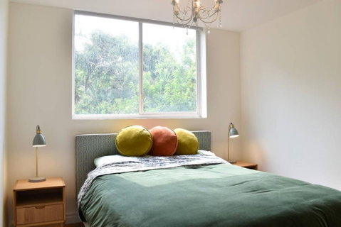 Light And Airy North Bondi Apartment - Food Delivery Shop 1