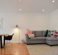 Light And Airy North Bondi Apartment - Food Delivery Shop