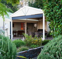 Linfield Cottage - Food Delivery Shop