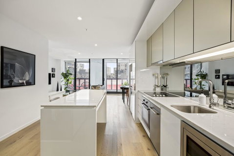 Luxuria Apartments - Manhattan - Food Delivery Shop 3