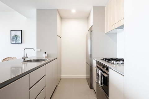 Luxury Beachfront Apartment In Newcastle - Food Delivery Shop 1
