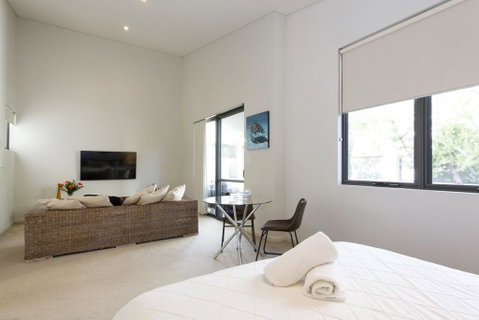 Luxury Modern Escapia - Food Delivery Shop 2