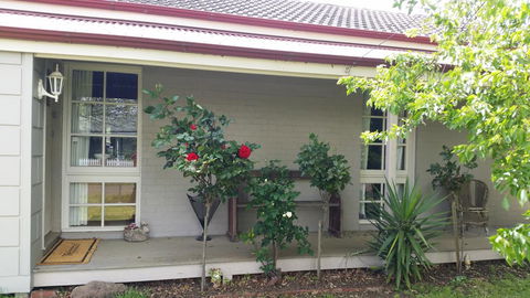 Macedon Ranges Homestay - Food Delivery Shop 0