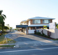 Mackay Apartments The Rover - Food Delivery Shop