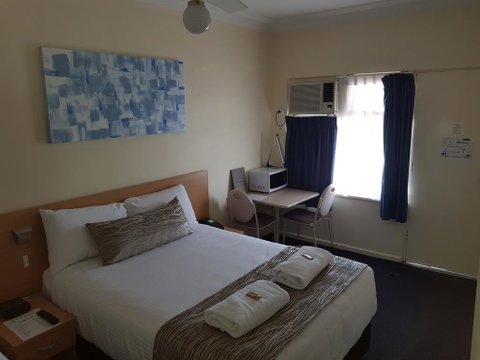 Maitland City Motel - Food Delivery Shop 1