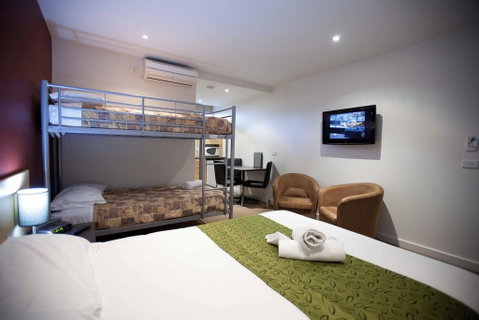 Mansfield Motel - Food Delivery Shop 1