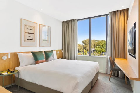 Mantra Hotel At Sydney Airport - Food Delivery Shop 0