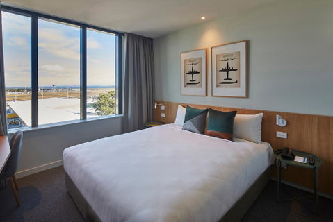 Mantra Hotel At Sydney Airport - Food Delivery Shop 2