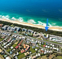 Marcoola Beachfront 3BR -Pool-100m to the Beach. - Food Delivery Shop