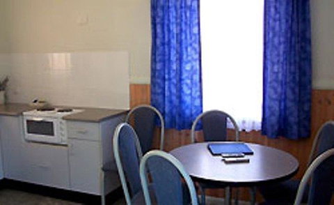 Marina Holiday Park - Food Delivery Shop 2