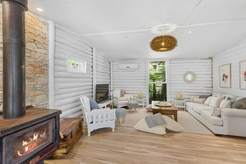 MARTHA COTTAGE - MT MARTHA - Food Delivery Shop 0