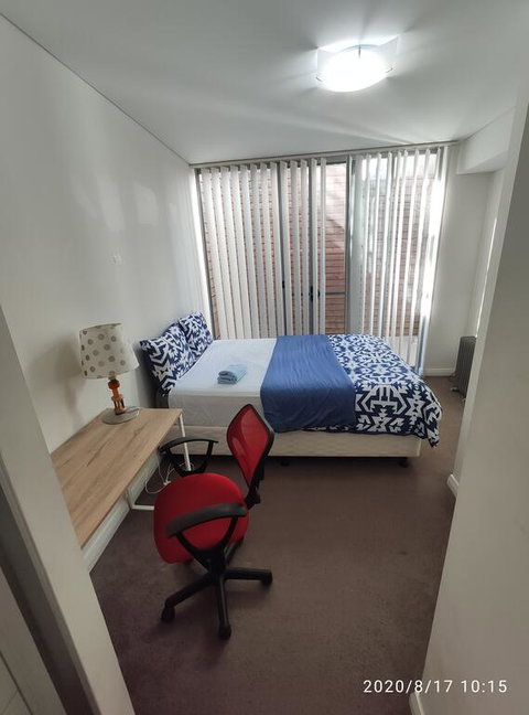 Mascot Clean Bedroom - Food Delivery Shop 0