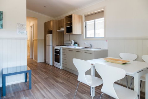 McLean Beach Holiday Park - Food Delivery Shop 2