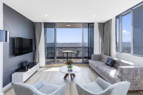 Meriton Suites Southport - Food Delivery Shop 0