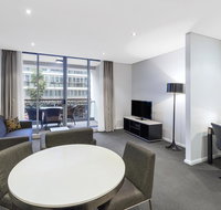 Meriton Suites Zetland - Food Delivery Shop