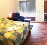 Merredin Olympic Motel - Food Delivery Shop