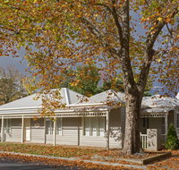 Mews Cottages - Food Delivery Shop