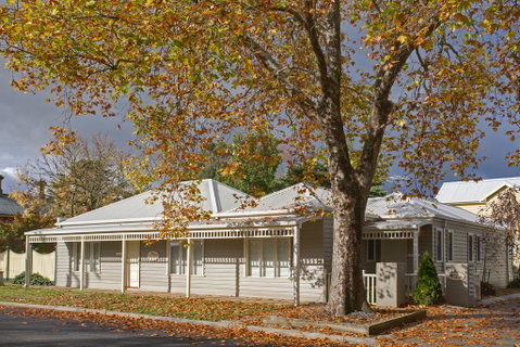 Mews Cottages - Food Delivery Shop 0