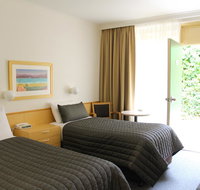 Mid City Motor Inn Queanbeyan - Food Delivery Shop