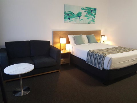 Mid City Motor Inn Singleton - Food Delivery Shop 0