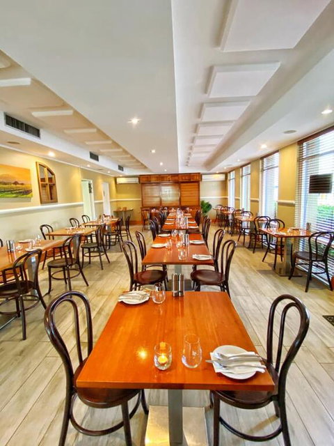 Mid City Motor Inn Singleton - Food Delivery Shop 3