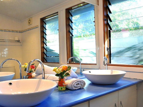 Minnamurra Villa On The River - Food Delivery Shop 2