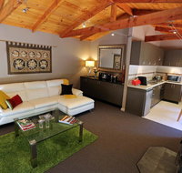 Mirkwood Forest Self-contained Spa Cottages - Food Delivery Shop
