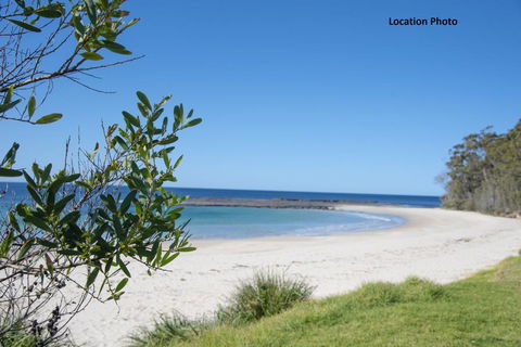 Mitchell Pde 71 Mollymook - Food Delivery Shop 0