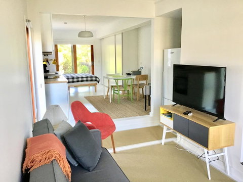 Modern Coastal, St Andrews Beach - Food Delivery Shop 2