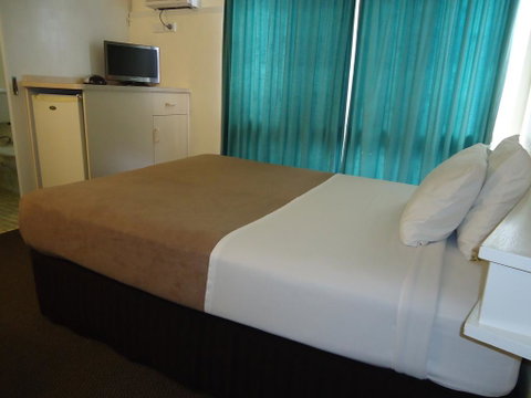 Moondarra Motel - Food Delivery Shop 2