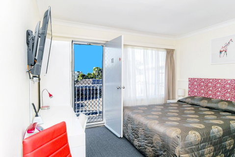 Motel 617 - Food Delivery Shop 2