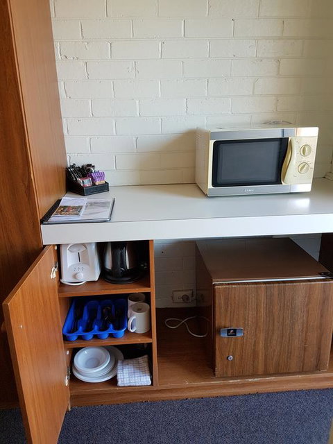 Motel Traralgon - Food Delivery Shop 3