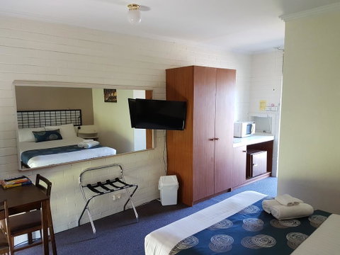 Motel Traralgon - Food Delivery Shop 2