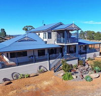 Mountain Park Retreat - Food Delivery Shop