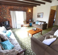 Muller's Cottage at Hat Head Pet Friendly - Food Delivery Shop