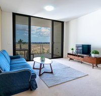 MWP25-Comfy 2 bedroom Apt in Wentworth Point - Food Delivery Shop