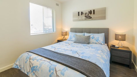 Dowler Apartments Subiaco - Food Delivery Shop 39