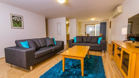 Dowler Apartments Subiaco - Food Delivery Shop 23