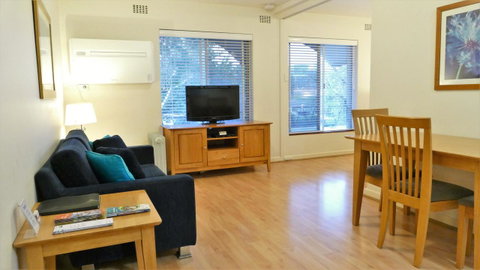 Dowler Apartments Subiaco - Food Delivery Shop 12