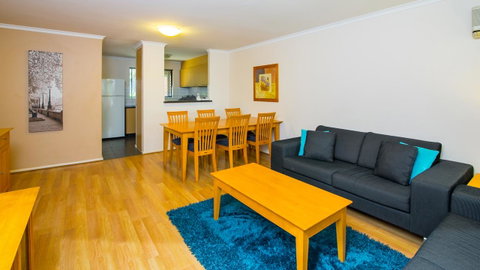 Dowler Apartments Subiaco - Food Delivery Shop 25
